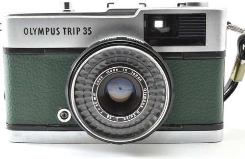 Near mint olympus trip - near,